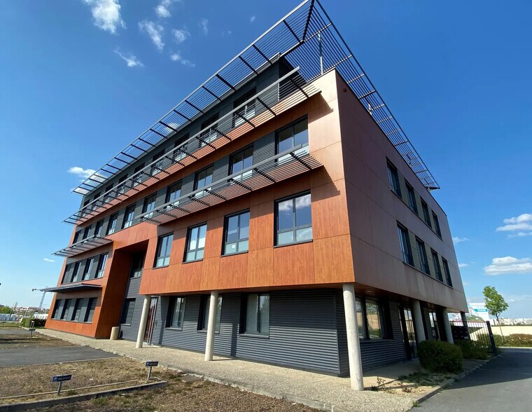 Bureau dans Bezannes à louer - Photo de l’immeuble – Image 3 sur 3