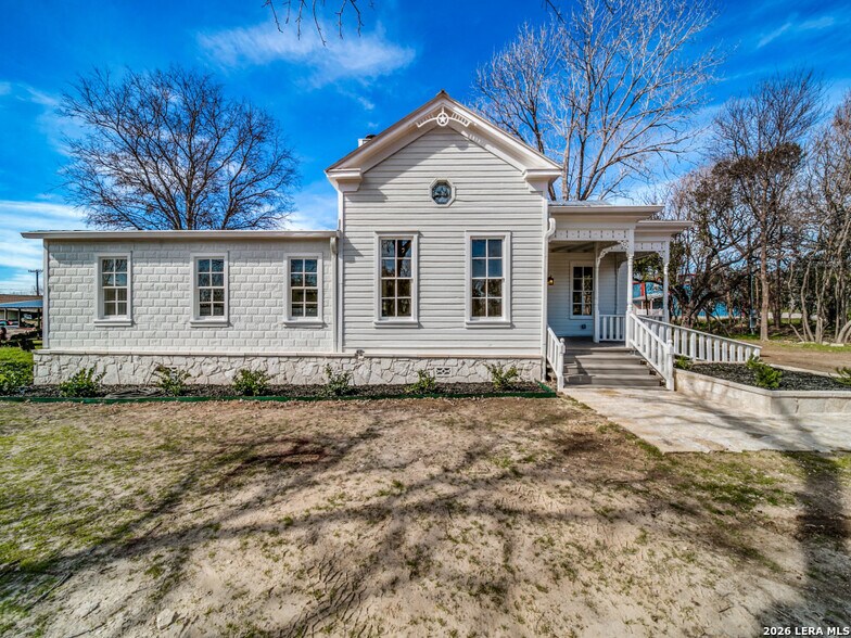 824 5a-2 High St, Comfort, TX à vendre - Photo de l’immeuble – Image 1 sur 26