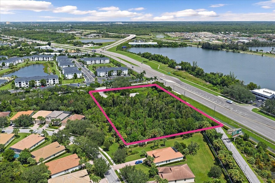 5515 Emerson Square blvd, Fort Myers, FL à vendre - Aérien – Image 1 sur 11