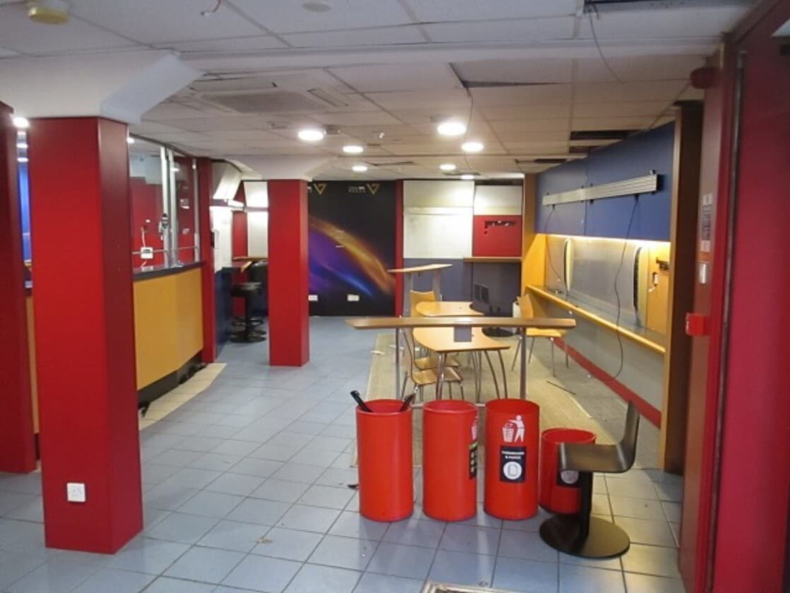 116-120 South St, Keighley à louer Photo intérieure– Image 1 sur 3