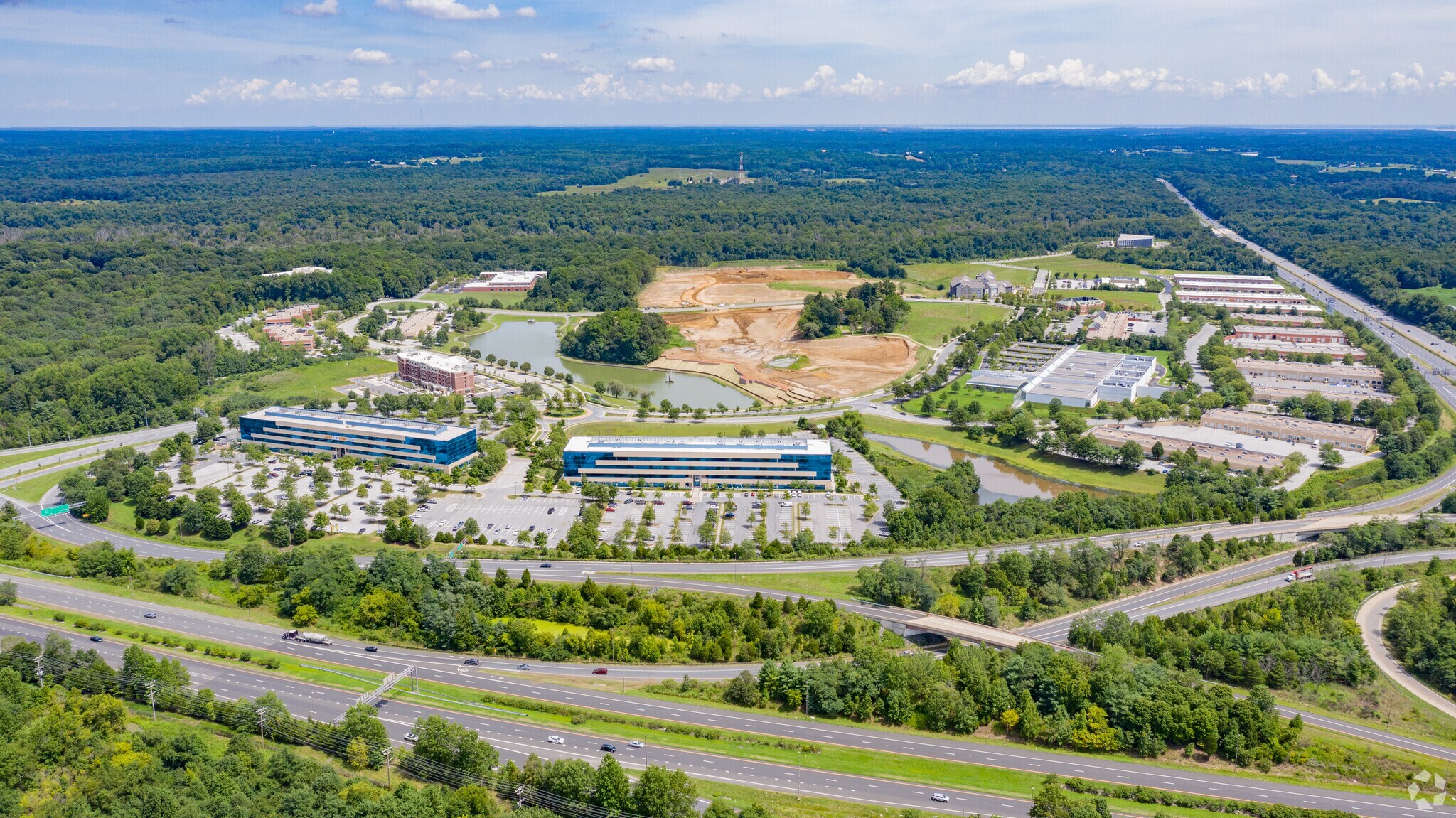 16901 Melford Blvd, Bowie, MD à louer Photo principale– Image 1 sur 34