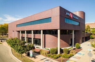 Plus de détails pour 100 N Main St, Janesville, WI - Bureau à louer