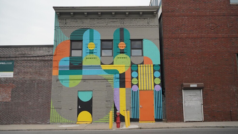 450 Johnson Ave, Brooklyn, NY à louer - Photo de l’immeuble – Image 3 sur 13