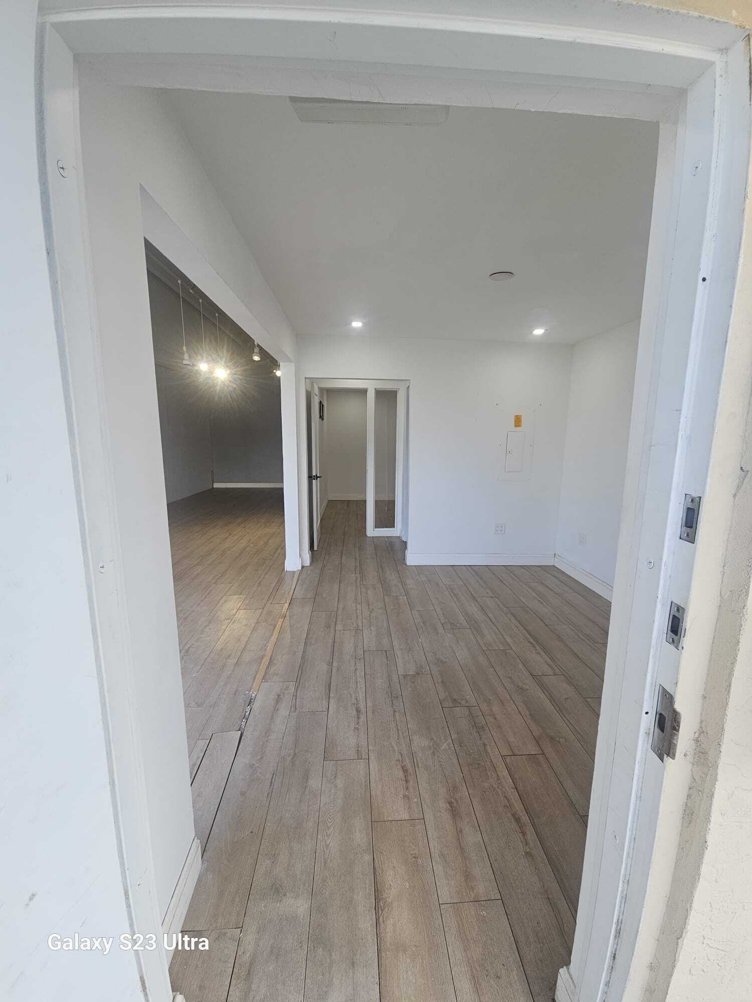 4520 SW 71st Ave, Miami, FL à louer Photo intérieure– Image 1 sur 6