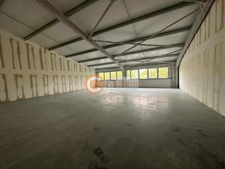 1-5 Avenue De Bordeaux, Carbon-Blanc à vendre - Photo de l’immeuble – Image 2 sur 11