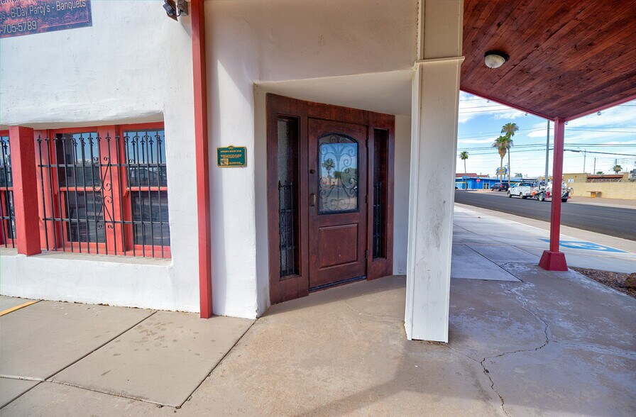 301 N Picacho St, Casa Grande, AZ à vendre - Photo de l’immeuble – Image 2 sur 45