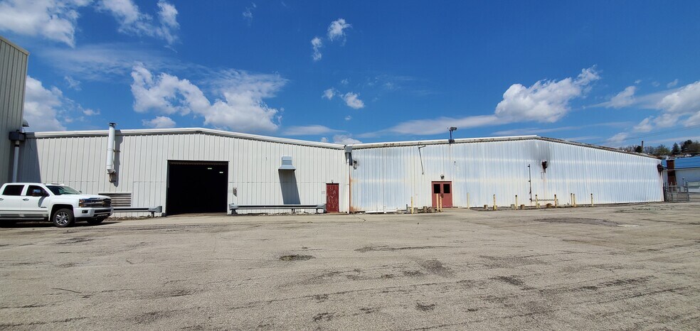 796 East Butler Rd East Butler Pa 16029, Butler, PA à louer - Photo de l’immeuble – Image 1 sur 26