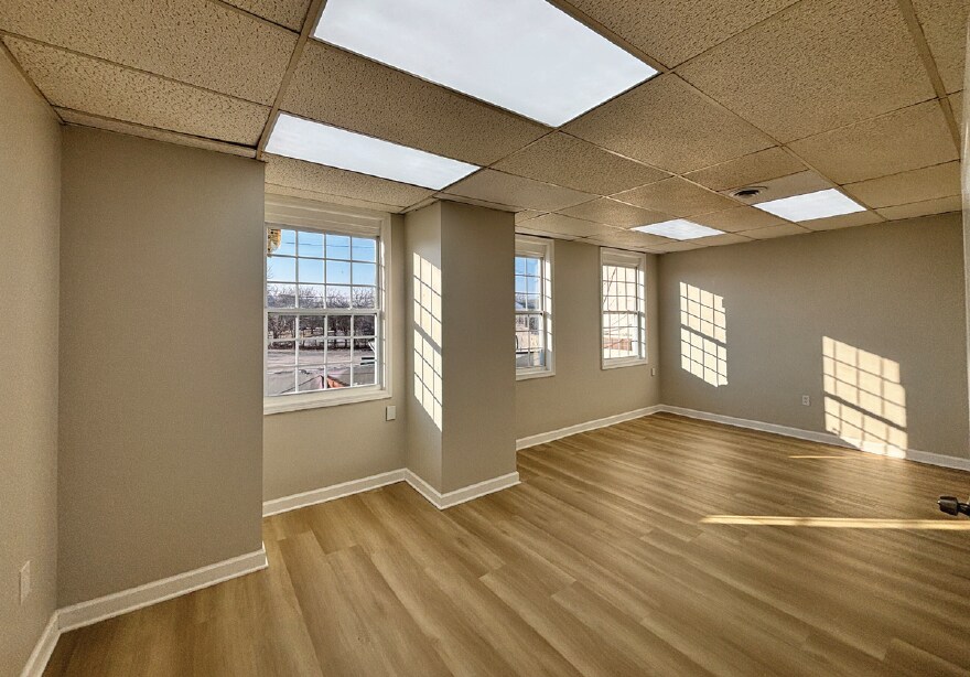 8 Crain Hwy N, Glen Burnie, MD à louer Photo intérieure– Image 1 sur 15