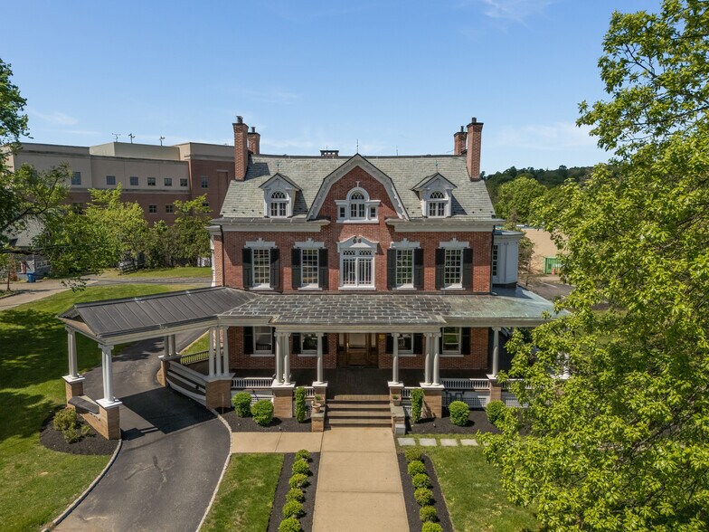 1 Main St, Flemington, NJ à vendre - Photo de l’immeuble – Image 3 sur 51