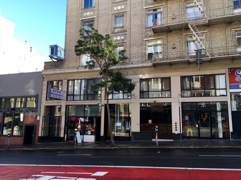 685 Geary St, San Francisco, CA à louer - Photo de l’immeuble – Image 3 sur 7