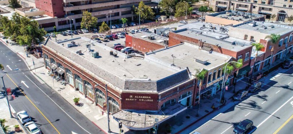 200-214 W Main St, Alhambra, CA à louer - Photo de l’immeuble – Image 3 sur 8