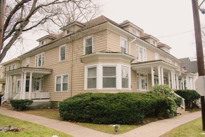 311 Farm St, Ithaca, NY à vendre Photo principale– Image 1 sur 2