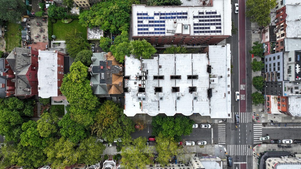 814 Prospect Pl, Brooklyn, NY à vendre - Photo de l’immeuble – Image 3 sur 7