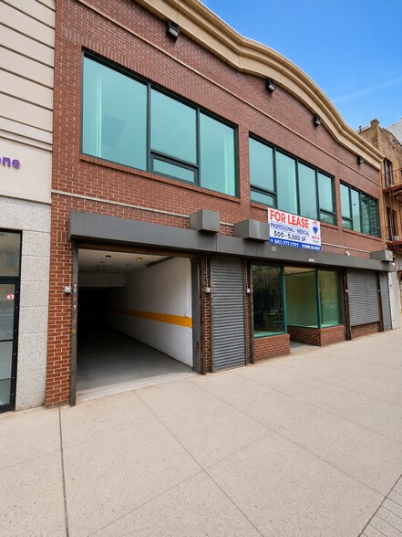 8710 5th Ave, Brooklyn, NY à louer - Photo de l’immeuble – Image 2 sur 44