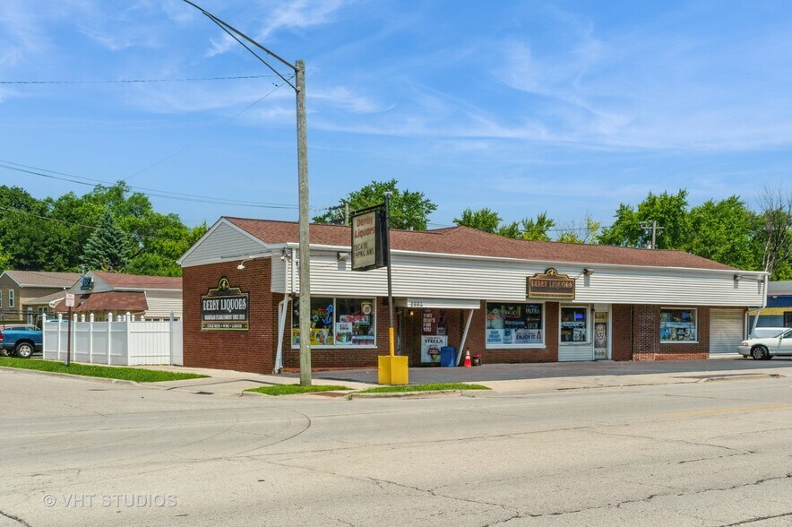2864 Washington St, Waukegan, IL à vendre - Photo de l’immeuble – Image 3 sur 19
