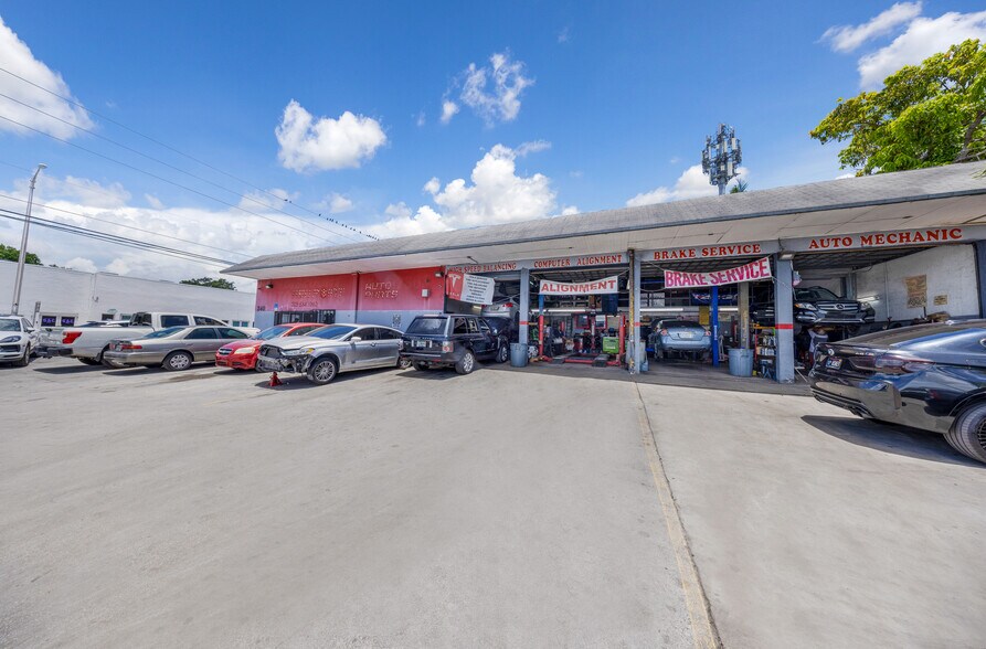 3401 NW 7th Ave, Miami, FL à louer - Photo de l’immeuble – Image 2 sur 19
