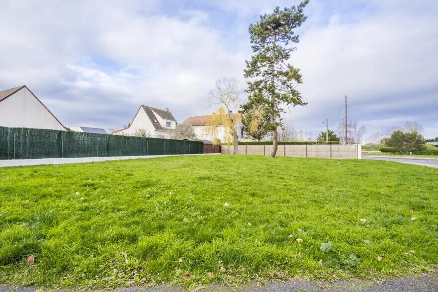 87 Avenue Du Maréchal Galliéni, Conflans-Sainte-Honorine à vendre - Photo de l’immeuble – Image 2 sur 10