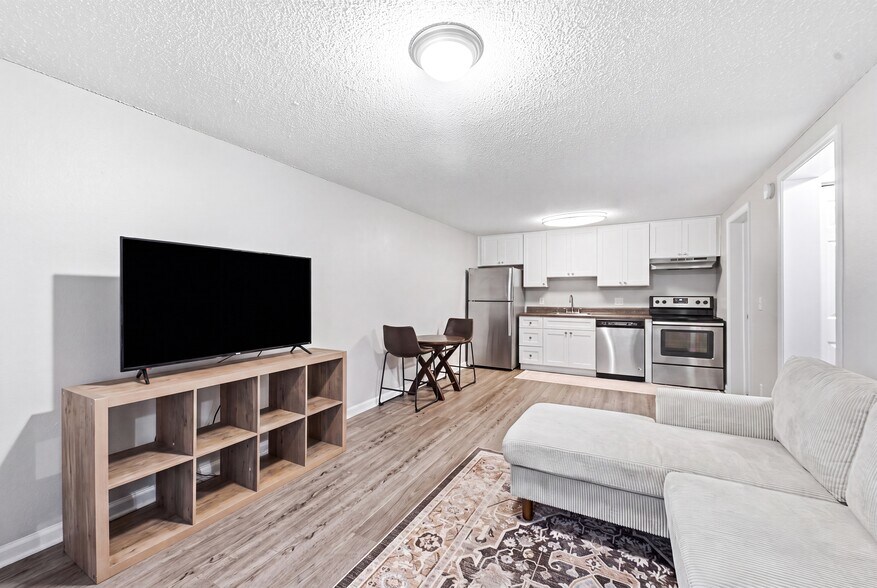 322 Burkett Dr, Panama City, FL à vendre - Photo de l’immeuble – Image 3 sur 11