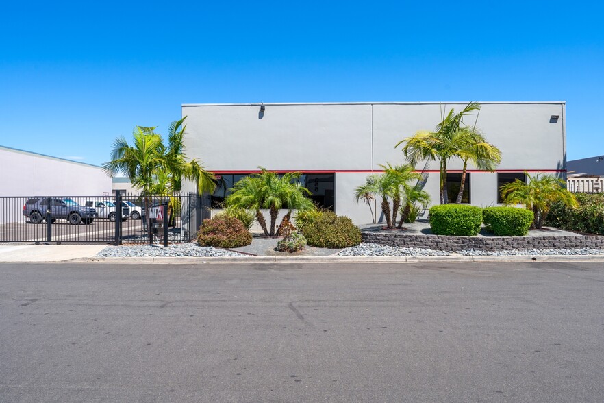 350 Pauma Pl, Escondido, CA à louer - Photo de l’immeuble – Image 1 sur 5