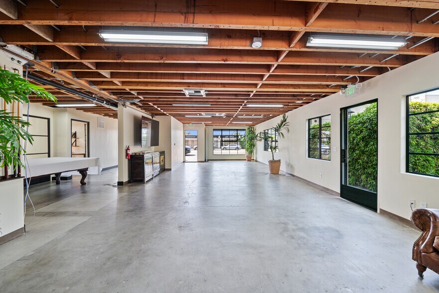 22525 Pacific Coast Hwy, Malibu, CA à louer - Photo de l’immeuble – Image 2 sur 21