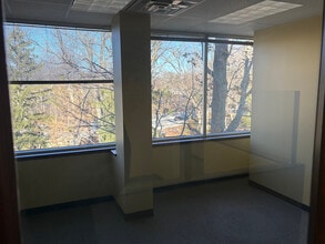 200 Lake Dr E, Cherry Hill, NJ à louer Photo intérieure– Image 1 sur 22