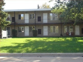 Plus de détails pour 31740 Fraser Dr, Fraser, MI - Logement à vendre