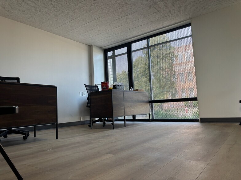 2853 Park Ave, Minneapolis, MN à louer - Photo de l’immeuble – Image 3 sur 13