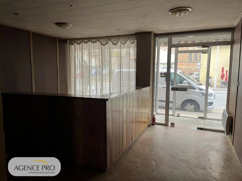 Bureau dans Montauban à louer - Photo de l’immeuble – Image 1 sur 3