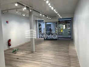 Local commercial dans Poitiers à louer Photo de l’immeuble– Image 2 sur 4