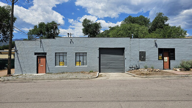 106 S Chestnut St, Colorado Springs, CO à louer Photo de l’immeuble– Image 2 sur 11
