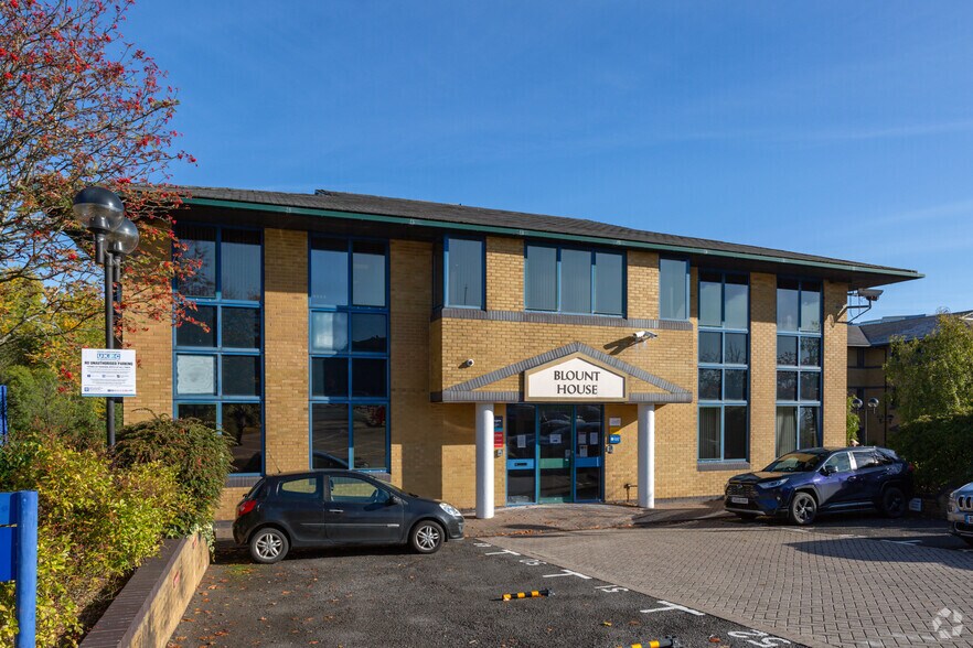 Hall Park Way, Telford à louer - Photo principale – Image 1 sur 4