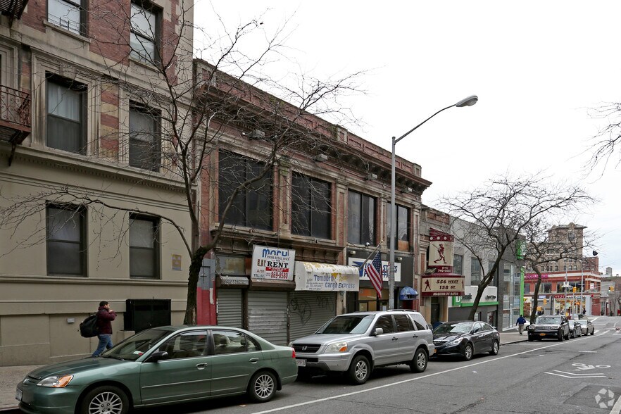 553-561 W 157th St, New York, NY à louer - Photo de l’immeuble – Image 3 sur 6