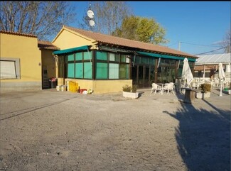 Plus de détails pour Calle Nicanora Agüero, S/N, Velayos - Local commercial à louer