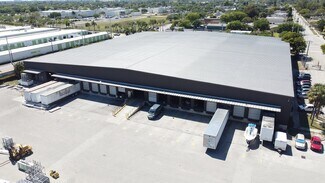 Plus de détails pour 1900 NW 21st Ave, Fort Lauderdale, FL - Industriel/Logistique à louer