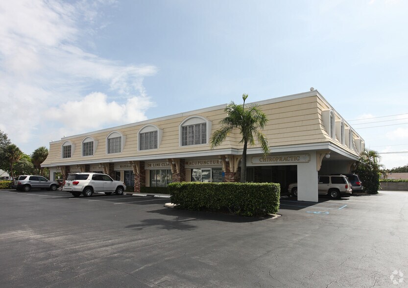 784 US Highway 1, North Palm Beach, FL à louer - Photo principale – Image 1 sur 17