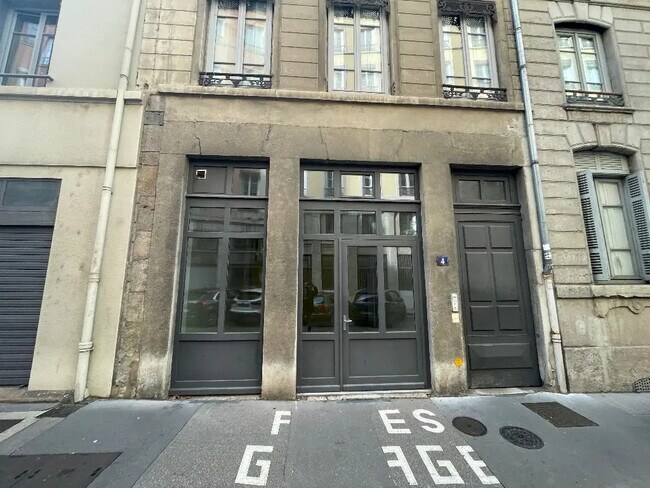 Plus de détails pour 4 Rue Joannès Drevet, Lyon - Bureau à louer