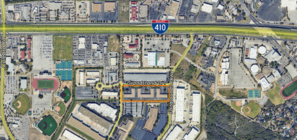 1850-1900 Grandstand Dr, San Antonio, TX - VUE AÉRIENNE  vue de carte - Image1