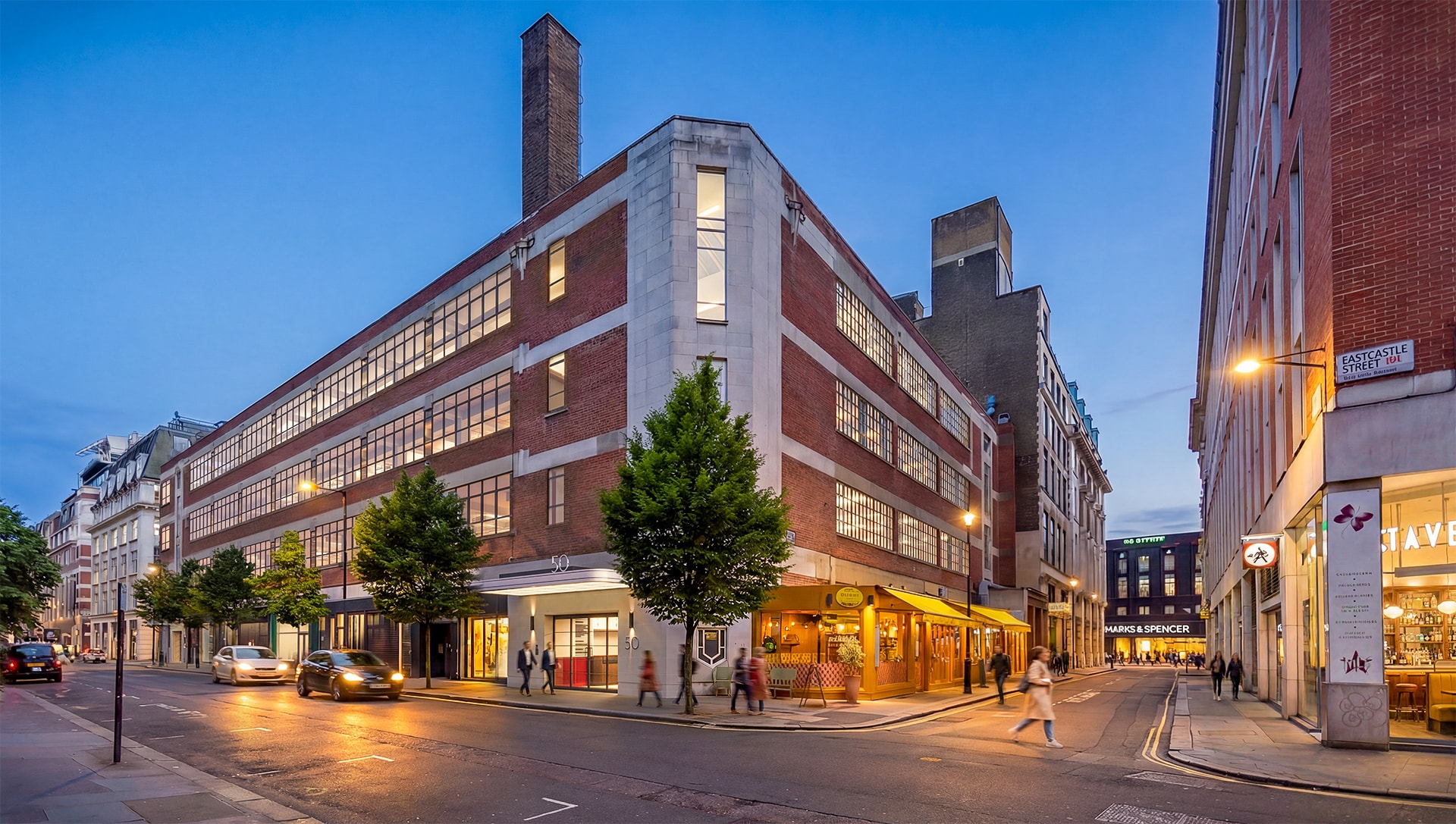 50 Eastcastle St, Londres à louer Photo de l’immeuble– Image 1 sur 16