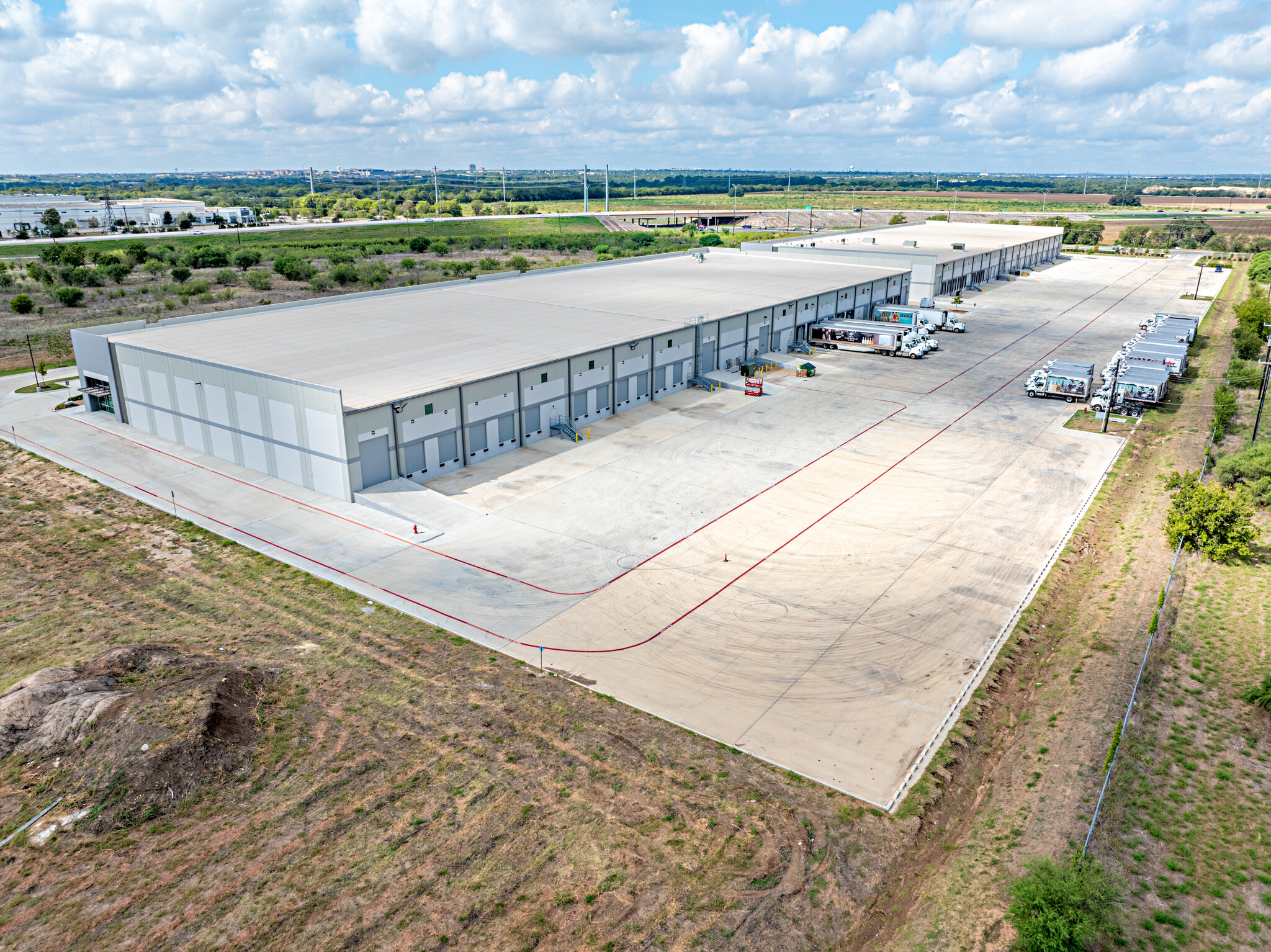 438 S Callaghan Rd, San Antonio, TX à louer Photo de l’immeuble– Image 1 sur 9