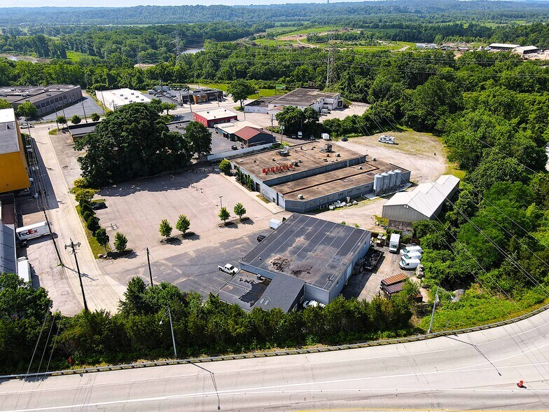 3717 Jonlen Dr, Fairfax, OH à vendre - Photo de l’immeuble – Image 1 sur 36