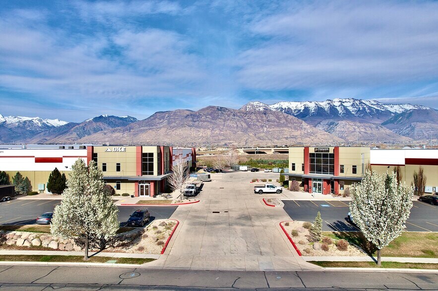 871 S Auto Mall Dr, American Fork, UT à louer - Photo de l’immeuble – Image 2 sur 16