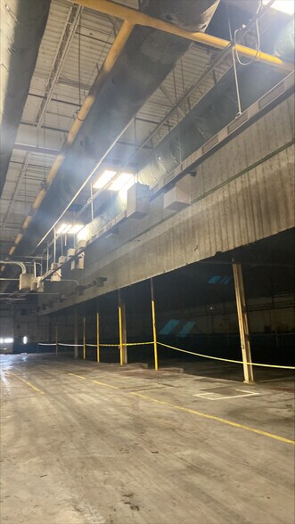 1600 Airport Rd, Shenandoah, IA à louer - Photo de l’immeuble – Image 3 sur 11