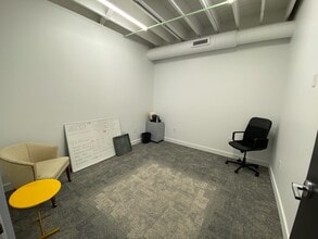 4201 Millersville Rd, Indianapolis, IN à louer Photo intérieure– Image 2 sur 3