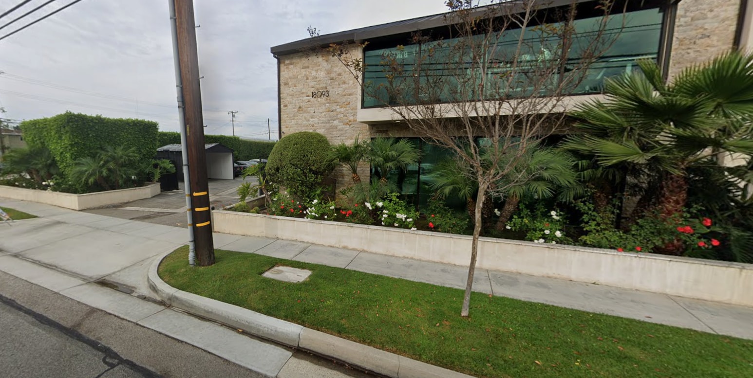 18093 Prairie Ave, Torrance, CA à louer Photo intérieure– Image 1 sur 10