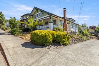 Plus de détails pour 837 SE Blakeley Ave, Roseburg, OR - Spécialisé à vendre