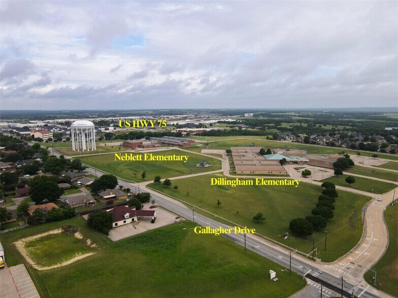 1700 Gallagher Dr, Sherman, TX à vendre - Photo de l’immeuble – Image 2 sur 22