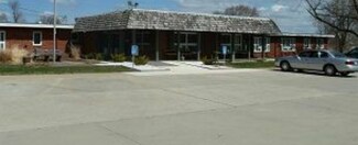 Plus de détails pour 411 E Lane St, Winterset, IA - Santé à vendre