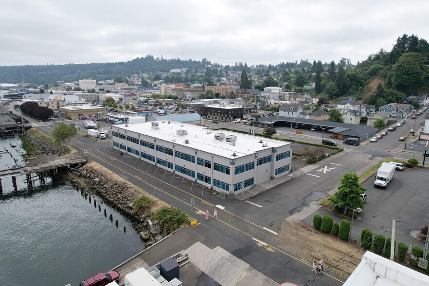 450 Marine Dr, Astoria, OR à vendre - Photo de l’immeuble – Image 3 sur 12