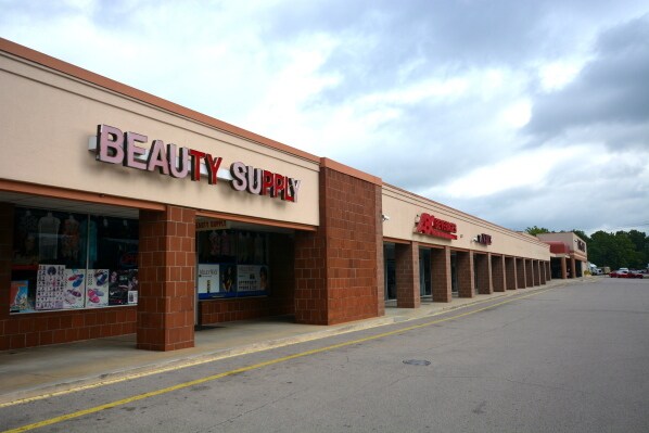 2040-2096 Springdale Ln, Birmingham, AL à louer - Photo de l’immeuble – Image 3 sur 4