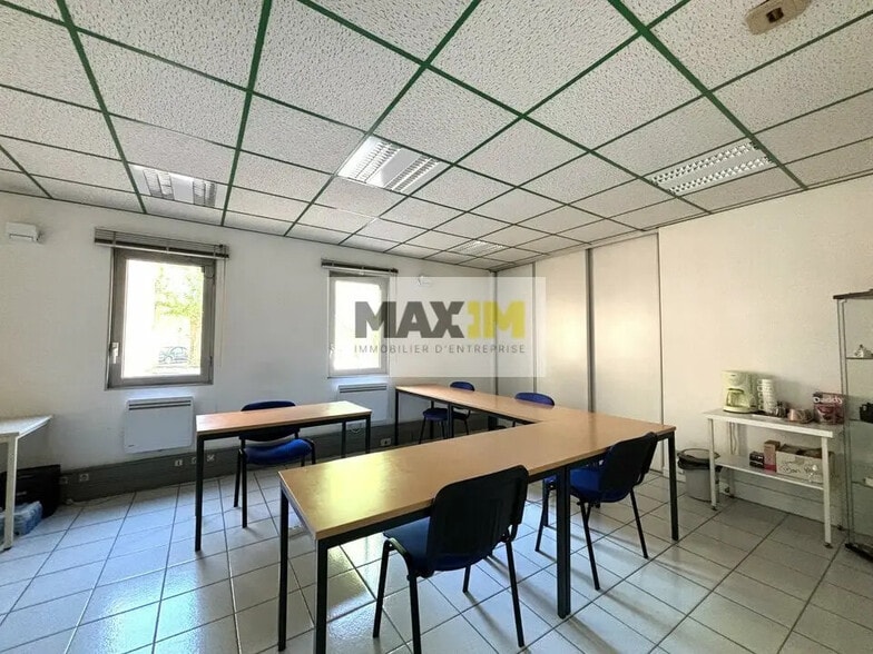 14 J Rue Pierre De Coubertin, Dijon à louer - Photo de l’immeuble – Image 3 sur 3